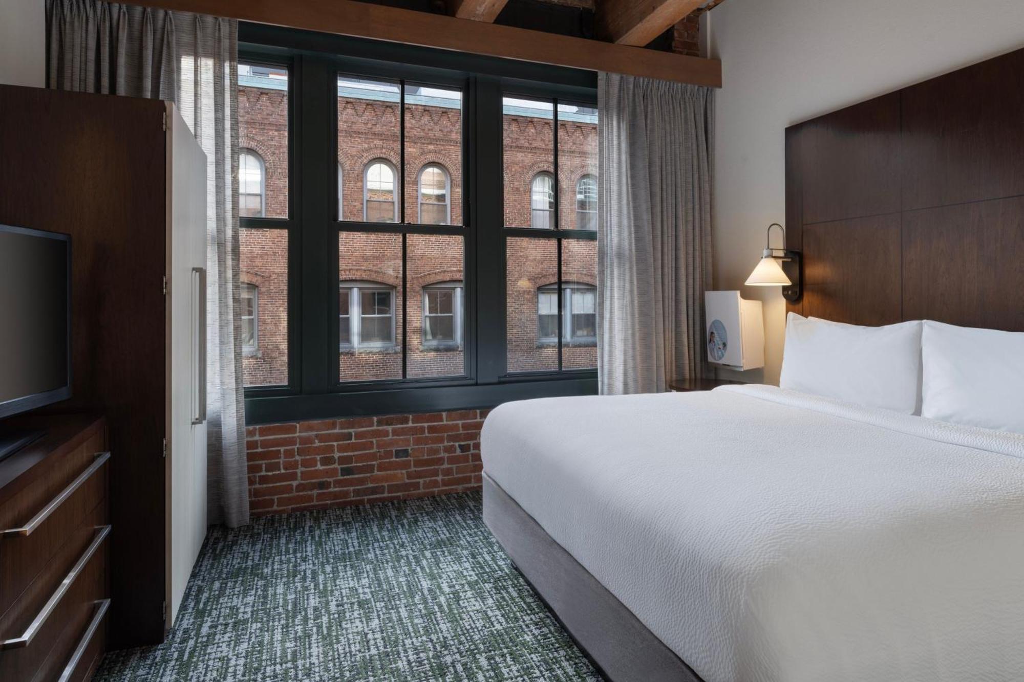 Residence Inn By Marriott Boston Downtown Seaport Exterior photo