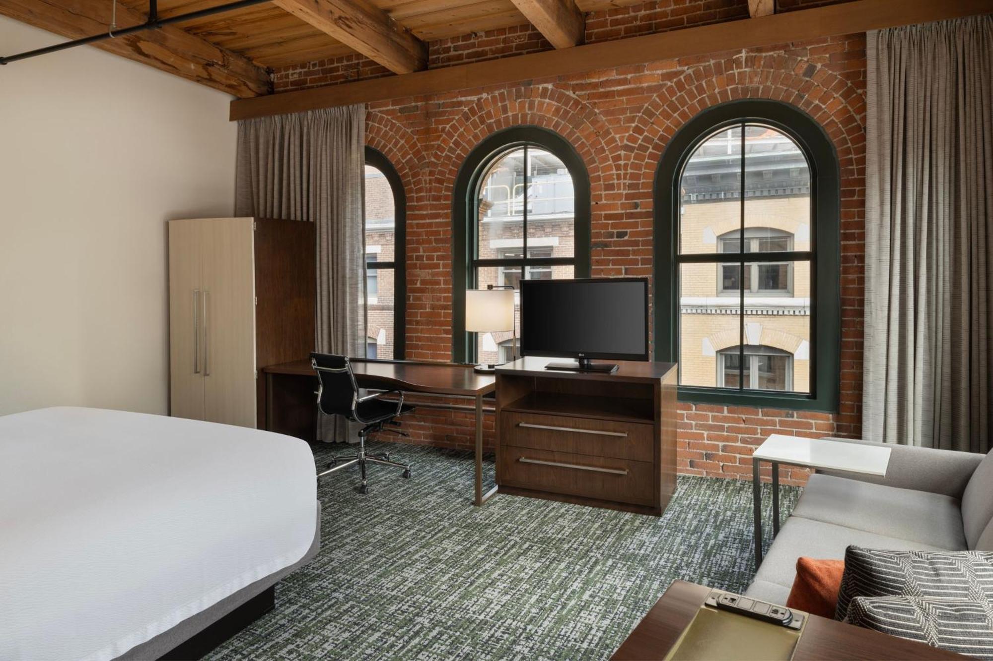 Residence Inn By Marriott Boston Downtown Seaport Exterior photo