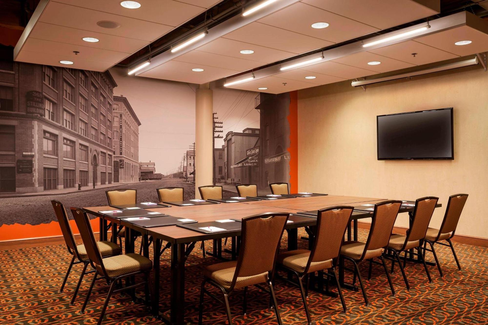 Residence Inn By Marriott Boston Downtown Seaport Exterior photo